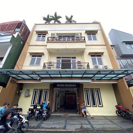 Oyo 2357 Syariah Grand Raudhah Hotel Jakarta Kültér fotó