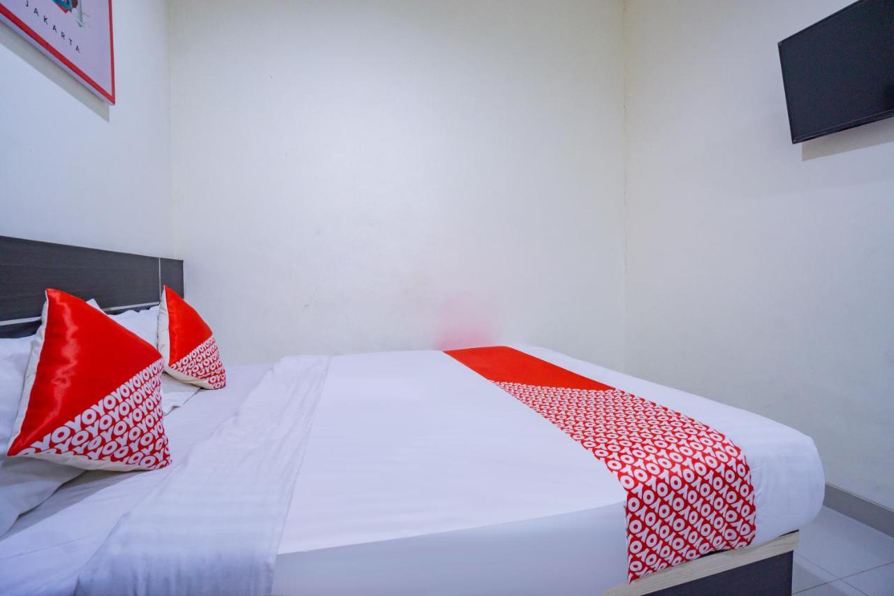 Oyo 2357 Syariah Grand Raudhah Hotel Jakarta Kültér fotó